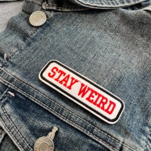 Alternative view of Stay weird - Strygemærke