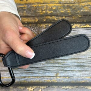 Karabinhage med velcrobeslag