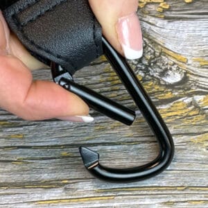 Karabinhage med velcrobeslag