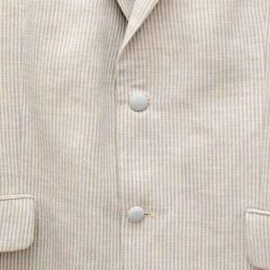 Stofknapper der fastgøres med nåle