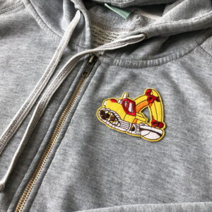 Gul grävmaskin med skopa - broderat tygmärke för barn