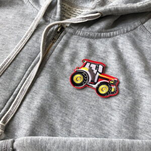 röd vit traktor - tygmärke tröja